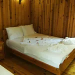 Πανσιόν Merhaba Bungalow *